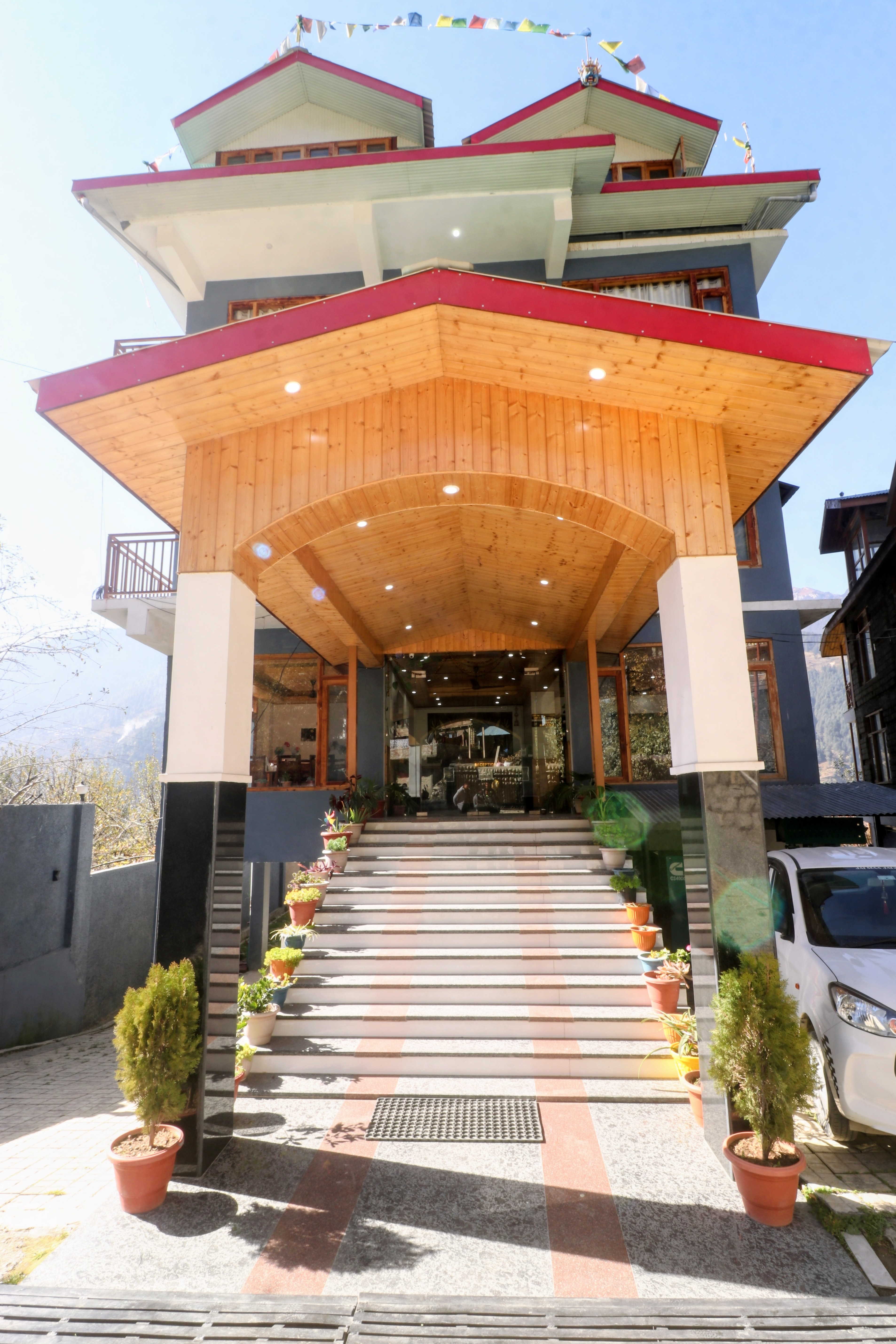 Hotel Sakura Palace Manali — Hotel Property Image